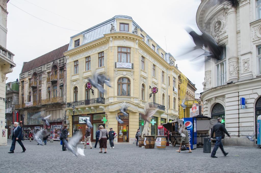 Little Bucharest Old Town Hostel ภายนอก รูปภาพ